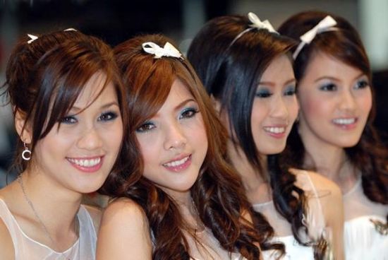 组图：泰国为何漂亮的剩女那么多？   